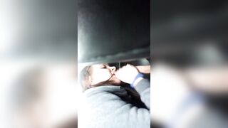 Sloppy GF sucks in car
