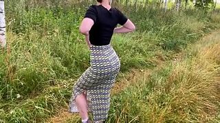 Wife sucks cock outdoors and has sex with cum on ass. KleoModel