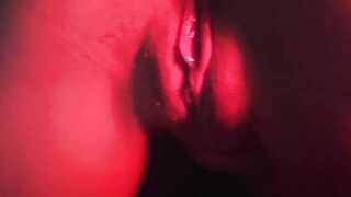 Whipping a slut until her pussy starts juicing