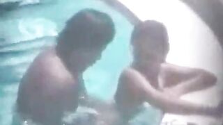 Wet hot pool