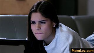 Gold digger step Mom now wants stepdaughters pussy