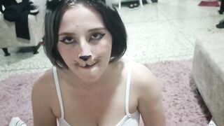 CAT GIRL WANTING TO SUCK VEGA UNTIL DRINKING MILK