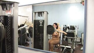 Polish nude girls at a gym