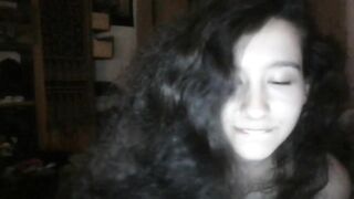 Curly hair French nude show