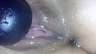 masturbating with homemade vibrator2!