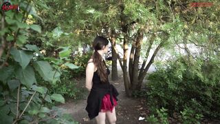 Public blowjob in front of passersby - DOLLSCULT