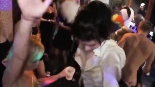 Party Fuck an uninhibited fuck orgy