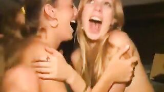 horny lesbian teens