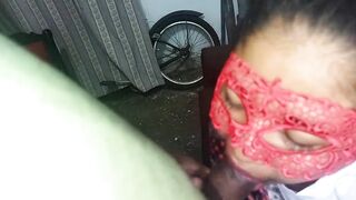 I find my stepsister showing her ass and I fuck her without a condom