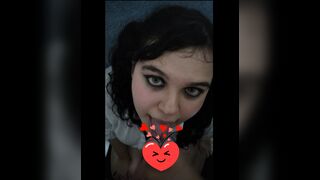 American schoolgirl sucking my dick. I cum in her face