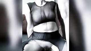 Huge dildo vibration in my ass