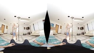 On the Pole - Emily Right - MilfVR