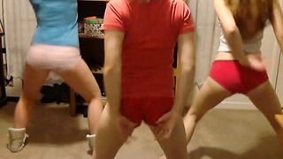 College Trio Has a Twerk Off (No Nudity)