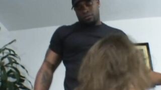 Gorgeous wife love and enjoys playing with big black cock
