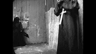 Sex ritual for a young girl blindfolded and fucked in a cage