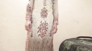 YOUR PREETI FIRST VEDIO