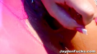 Jayden Masturbates
