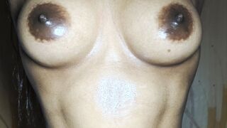 sushmita got OIL massage for whole body at home