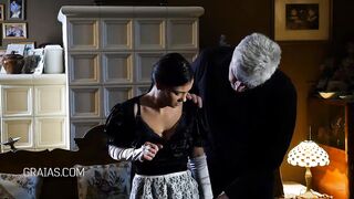 Disobedient maid harshly punished