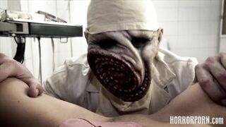 HORRORPORN Dentist