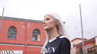 VIXEN Blonde hottie Teases Her Favourite celeb