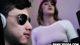 Gamer stepbro bangs stepsis