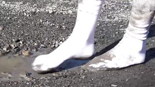 Mud white socks