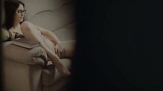 Tina M spying on Sade Mare