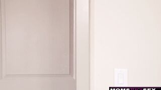 Cumming With Her StepSon And stepDaughter This stepMothers Day S30:E6