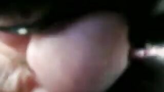 Devouring the huge clit, not for amateurs...