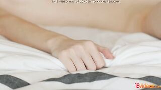18 Videoz - Alice Marshall - How to seduce a nerdy teen