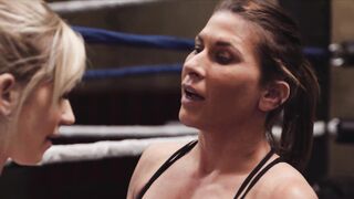 Muscle Lesbian Fucks a Tiny Lesbian with a Strap On