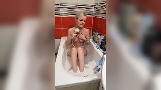 Shower solo