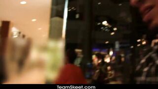Tiny Latina babe Jasmine bangs with a stranger