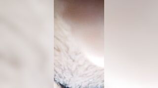 Crott dalam memek janda muda