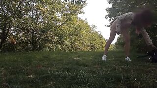 In a public park I masturbate