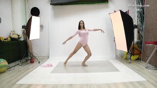 Nicole Smith bending inside out naked