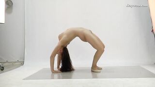 Nicole Smith bending inside out naked