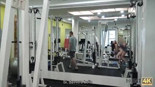 HUNT4K. Naive gym bunny has sex with rich male instead