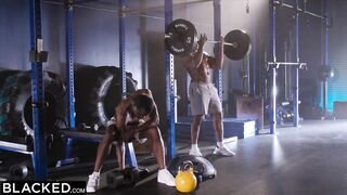 BLACKED Gym-bunnies Takes On 2 Thick BBCs