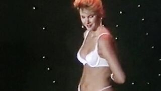 STRIPPER CHIC - vintage striptease dance