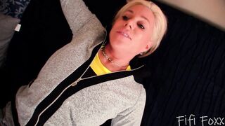Horny MILF Wife Seduces y. Man - Payton Hall