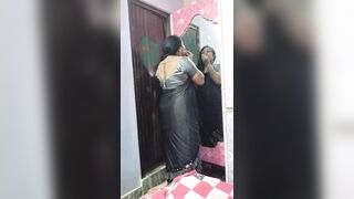 Sundari aunty saree