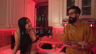 Beauty colombian seducing Cipriani in his kitchen