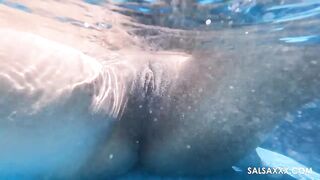 Alaska’s squirting snatch