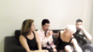 ORGY, PARTY, WE PLAY DICE THE EXCHANGE OF COUPLES WITH THE NEIGHBORS