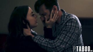 Whitney Wright Agrees To Have Threesome Sex With Man And Silicone Love Doll