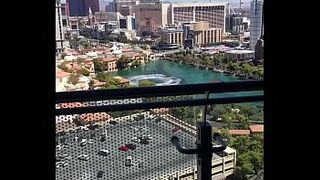 ? Hood n. pulls up on a White bitch at the cosmo in vegas ?