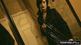 TEENFIDELITY Goth Slut Ivy Aura Creampied