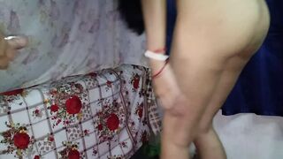 Desi Randi ki chodai BaliUmar wali ki chut choda mast chut hai